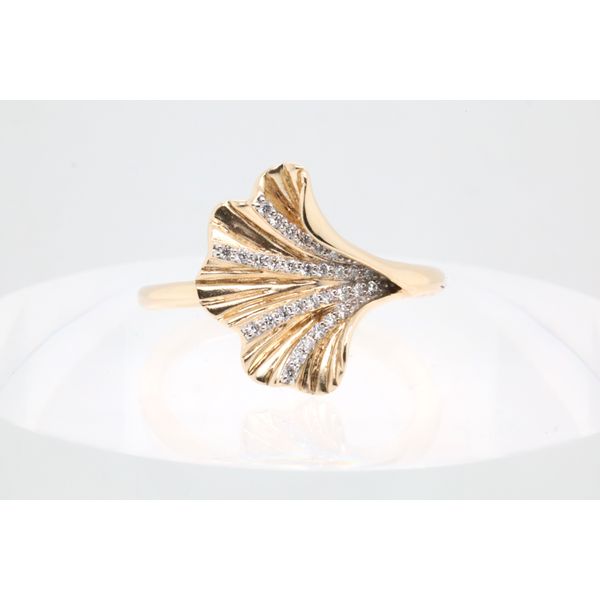 14K Yellow Gold Diamond Leaf Ring Puckett's Fine Jewelry Benton, KY