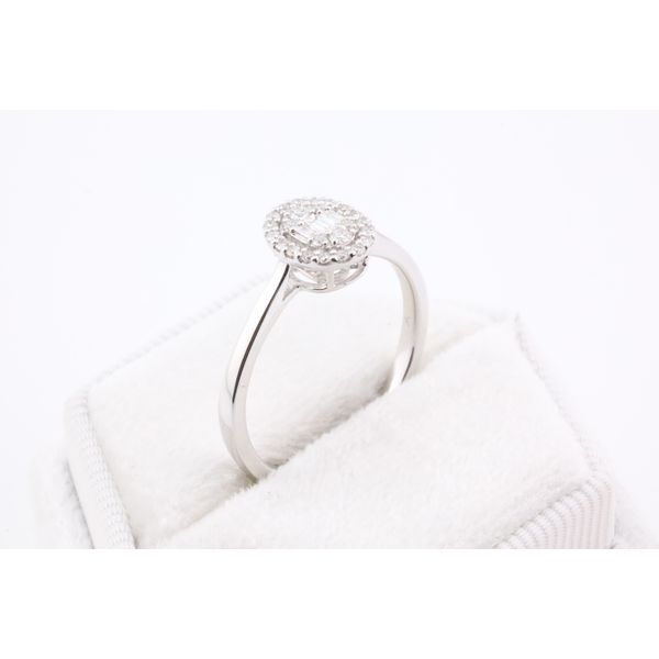 14K White Gold Diamond Ring with Illusion-Set Center & Oval Halo Image 2 Puckett's Fine Jewelry Benton, KY