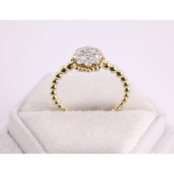 14K Yellow Gold Diamond Cluster Ring Image 3 Puckett's Fine Jewelry Benton, KY
