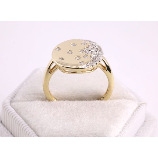 14K Yellow Gold Diamond Moon & Stars Ring Image 3 Puckett's Fine Jewelry Benton, KY