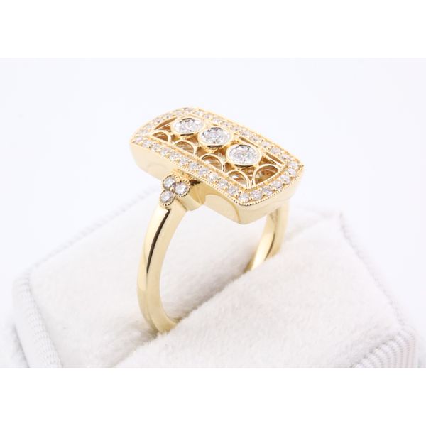 Diamond Fashion Ring Image 2 Puckett's Fine Jewelry Benton, KY