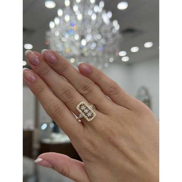 14K Yellow Gold Natural Diamond Vintage-Style Three-Stone Ring – 0.40ctw Image 4 Puckett's Fine Jewelry Benton, KY