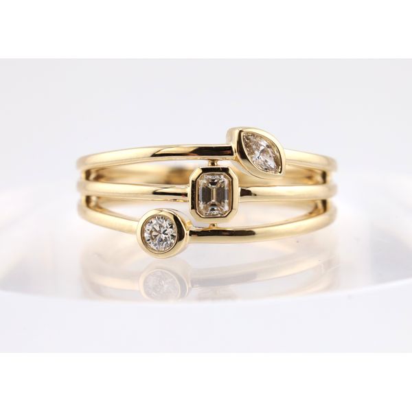 14K Yellow Gold Natural Diamond Three-Stone Ring – 0.24ctw Puckett's Fine Jewelry Benton, KY