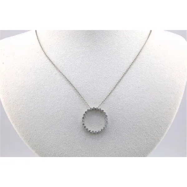 14K White Gold Circle Diamond Necklace Puckett's Fine Jewelry Benton, KY
