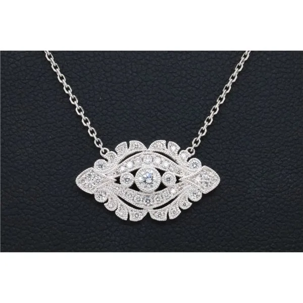 18K White Gold Vintage Style Diamond Necklace Puckett's Fine Jewelry Benton, KY