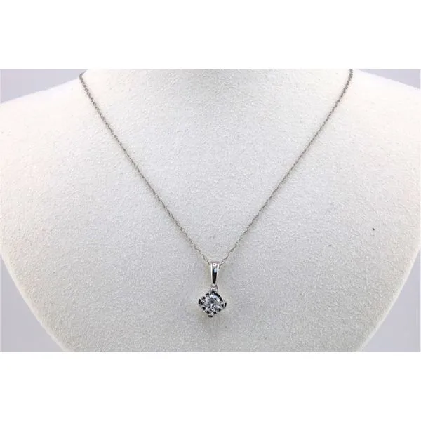 14K White Gold Diamond Solitaire Miracle Plate Pendant, 0.20ct Puckett's Fine Jewelry Benton, KY