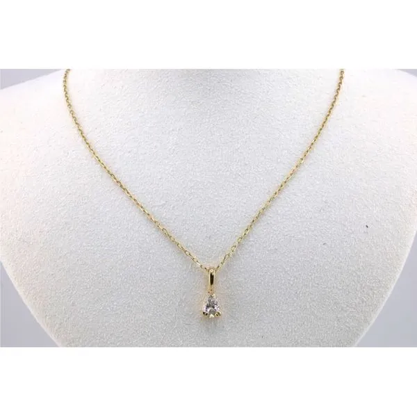 Lab-Grown Pear-Shaped Diamond Pendant 0.34ct Puckett's Fine Jewelry Benton, KY