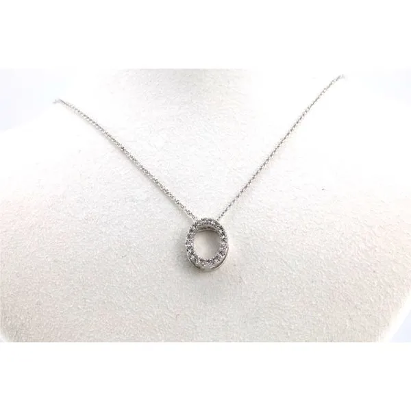 14K White Gold Oval-Shaped Diamond Pendant Puckett's Fine Jewelry Benton, KY