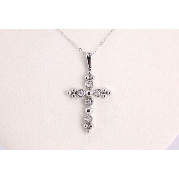 14K White Gold Diamond Cross Pendant Image 2 Puckett's Fine Jewelry Benton, KY