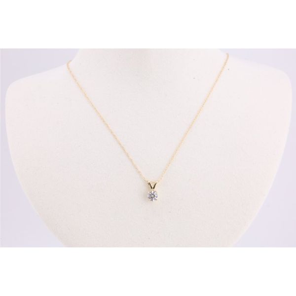 14K Yellow Gold Diamond Solitaire Pendant Puckett's Fine Jewelry Benton, KY