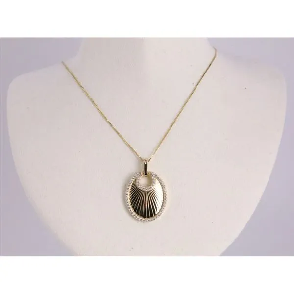 14K Yellow Gold Sunburst Textured Diamond Disk Pendant Puckett's Fine Jewelry Benton, KY