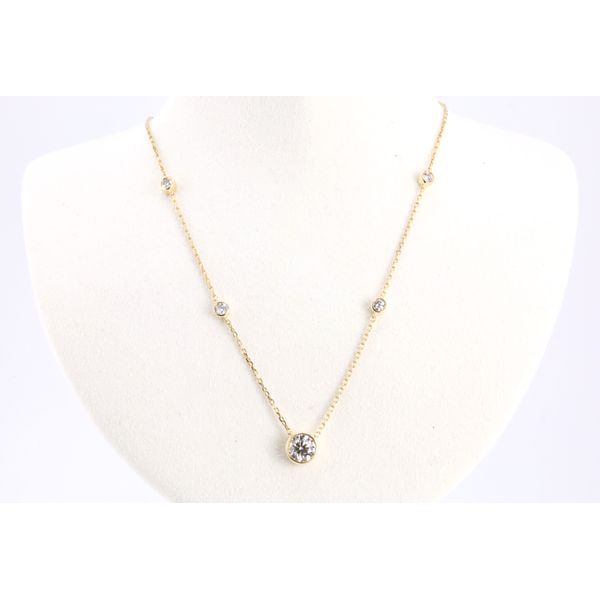 14K Yellow Gold Lab-Grown Diamond 5-Stone Necklace Puckett's Fine Jewelry Benton, KY