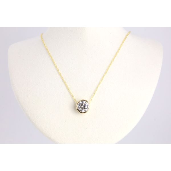 14K Yellow Gold Lab-Grown Diamond Bezel Pendant Puckett's Fine Jewelry Benton, KY
