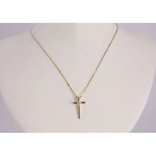 14K Yellow Gold Diamond Cross Pendant Puckett's Fine Jewelry Benton, KY
