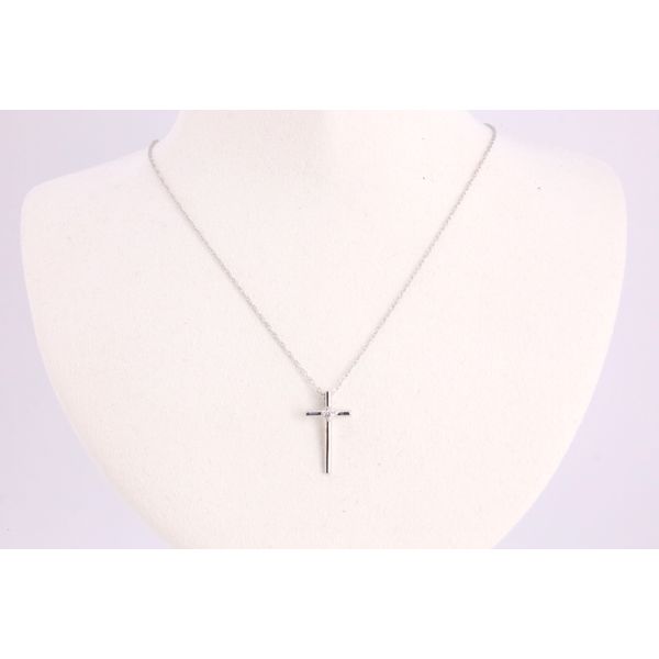 14K White Gold Diamond Cross Pendant Puckett's Fine Jewelry Benton, KY