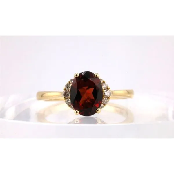 14K Yellow Gold Oval Garnet Ring with Diamond Accents Puckett's Fine Jewelry Benton, KY