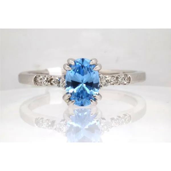 10K White Gold Aquamarine and Diamond Ring Puckett's Fine Jewelry Benton, KY