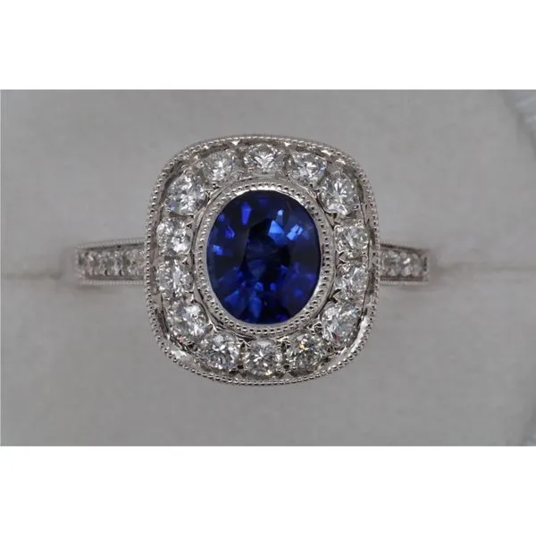 18K White Gold Oval Sapphire and Diamond Ring Puckett's Fine Jewelry Benton, KY