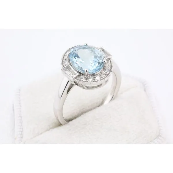 14K White Gold Oval Aquamarine & Diamond Halo Ring Image 2 Puckett's Fine Jewelry Benton, KY