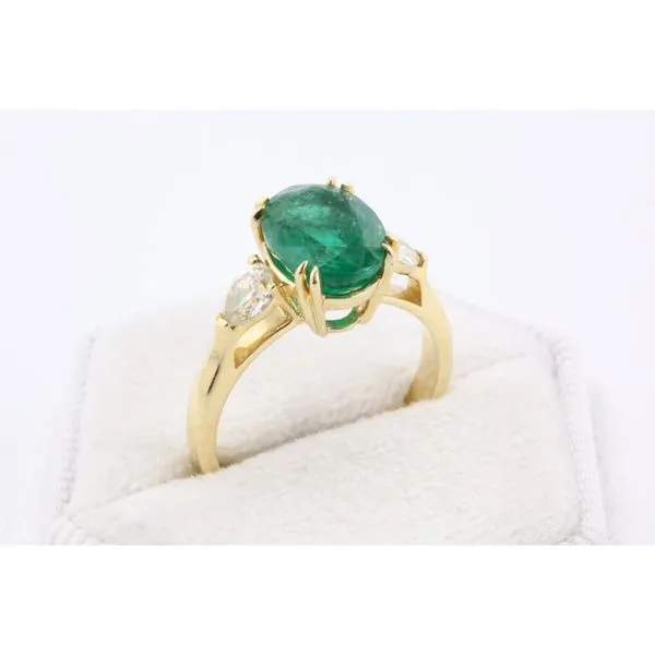14K Yellow Gold Oval Emerald & Diamond Ring Image 2 Puckett's Fine Jewelry Benton, KY