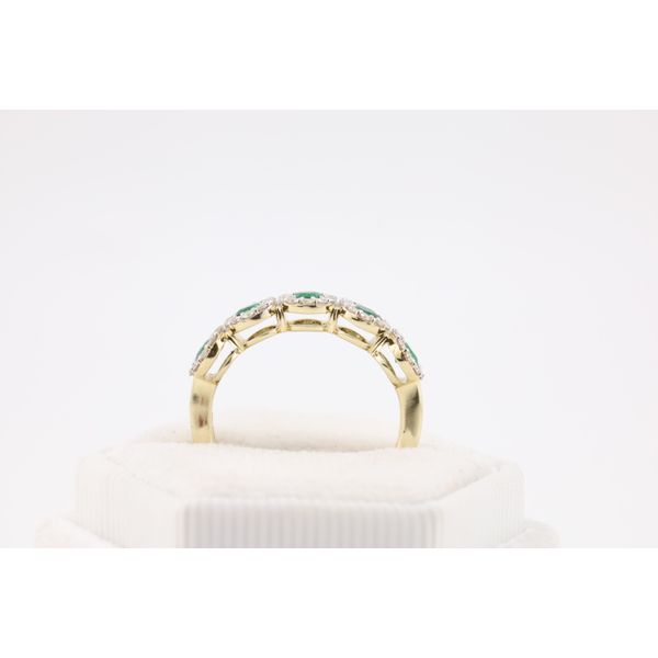 14K Yellow Gold Emerald & Diamond Halo Band Image 3 Puckett's Fine Jewelry Benton, KY