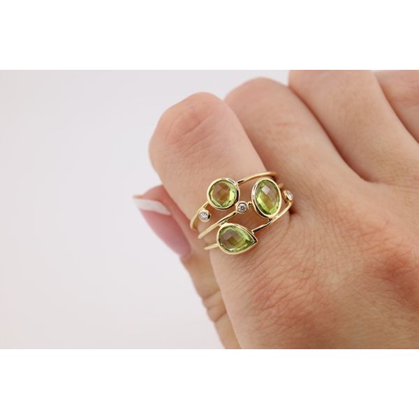 14K Yellow Gold Peridot & Natural Diamond Three-Row Ring – 2.45ctw Peridot, 0.05ctw Diamonds Image 4 Puckett's Fine Jewelry Benton, KY