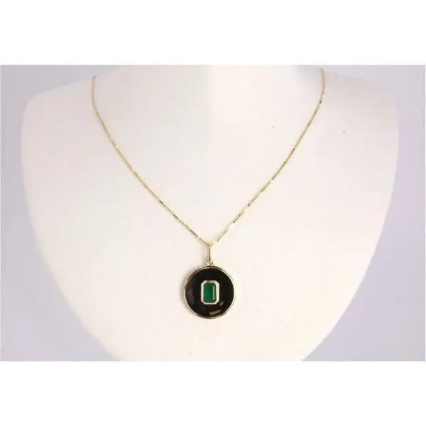 14K Yellow Gold Emerald Disc Pendant Puckett's Fine Jewelry Benton, KY