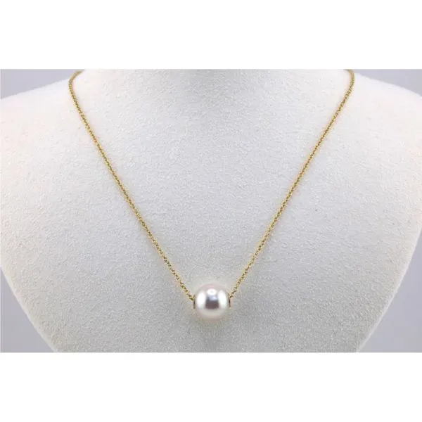 14K Yellow Gold High Luster Akoya Pearl Solitaire Necklace Puckett's Fine Jewelry Benton, KY