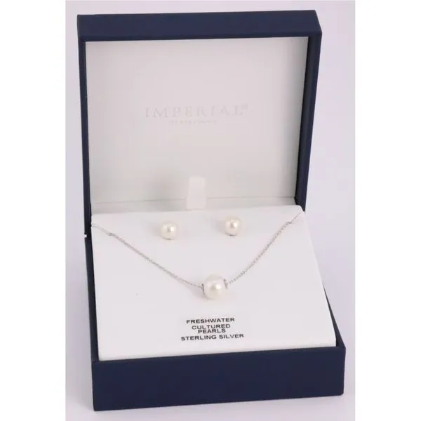 Freshwater Pearl Earrings/Solitare Necklace Gift Set Puckett's Fine Jewelry Benton, KY