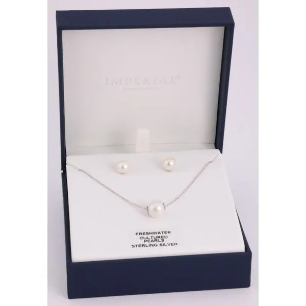 Freshwater Pearl Earrings/Solitare Necklace Gift Set Puckett's Fine Jewelry Benton, KY