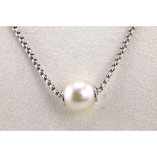 Freshwater Cultured Pearl Solitaire Necklace Image 2 Puckett's Fine Jewelry Benton, KY