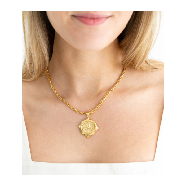 Susan Shaw Gold Equestrian Rope Necklace Image 2 Puckett's Fine Jewelry Benton, KY