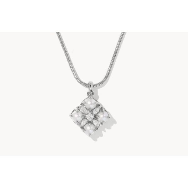 Kendra Scott Dira Pearl Pendant/Necklace Rhod Freshwater Pearl Image 2 Puckett's Fine Jewelry Benton, KY