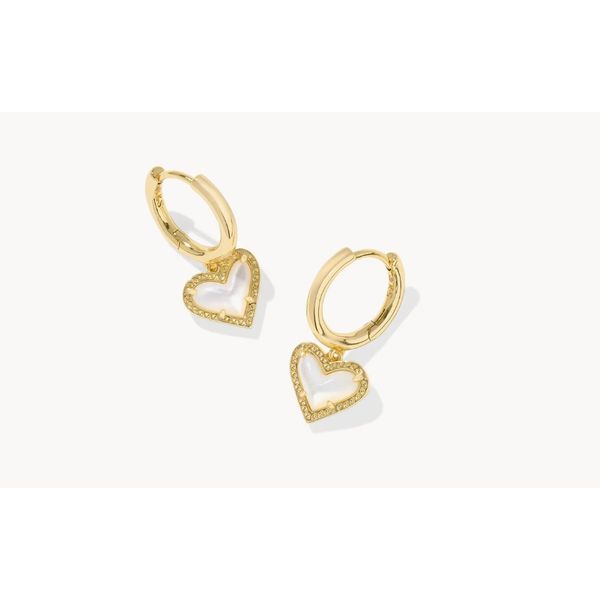 Kendra Scott Ari Heart Statement Drop Earring Rhodium Tone, Ivory Mother of Pearl Puckett's Fine Jewelry Benton, KY