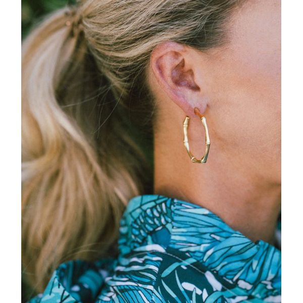 Susan Shaw Bamboo Hoop Earrings Image 2 Puckett's Fine Jewelry Benton, KY