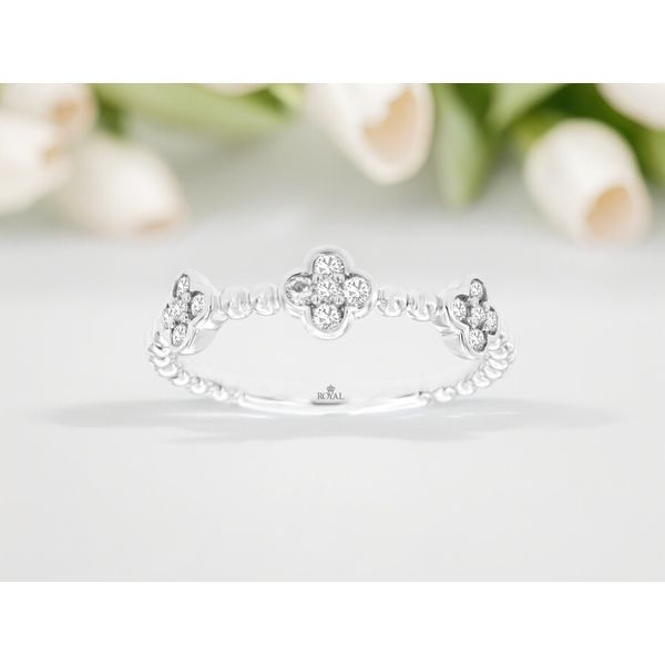 14K White Gold Diamond Quatrefoil Ring Size 6.75 Image 2 Quality Gem LLC Bethel, CT