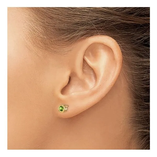 14K Yellow Gold Peridot Bezel Stud Earrings Image 2 Quality Gem LLC Bethel, CT