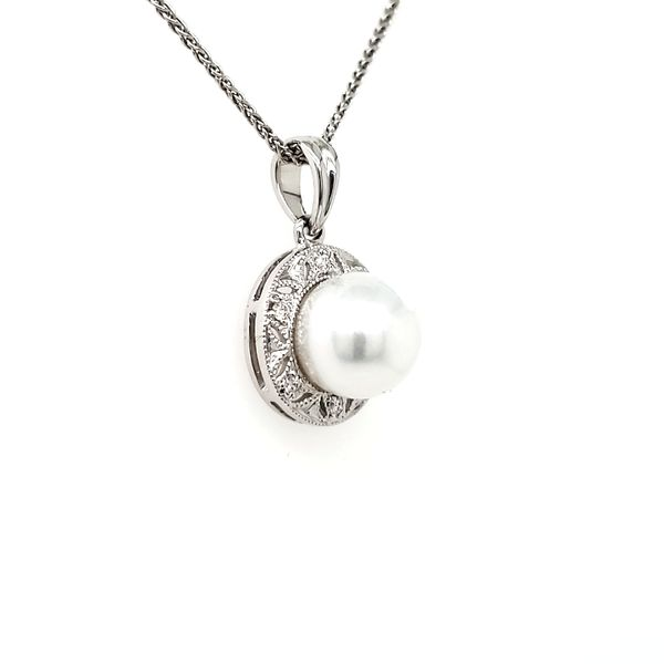 14K White Gold Pearl & Diamond Pendant Image 2 Quality Gem LLC Bethel, CT