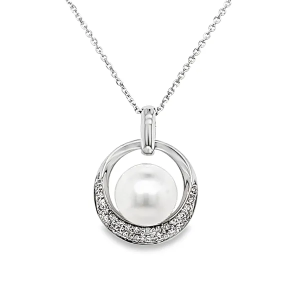 18K White Gold Pearl and Diamond Circle Pendant Length 18 Inches Quality Gem LLC Bethel, CT