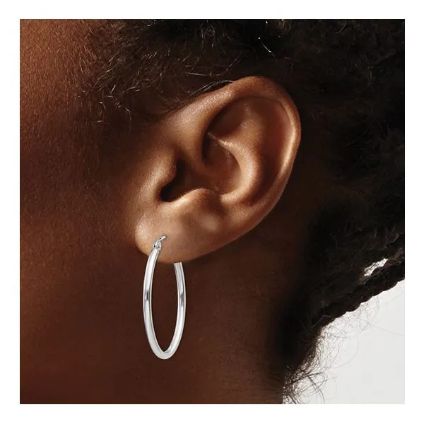 14K White Gold Oval Hoop Earrings Image 3 Quality Gem LLC Bethel, CT