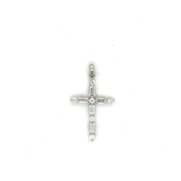 Diamond Pendant Quenan's Fine Jewelers Georgetown, TX
