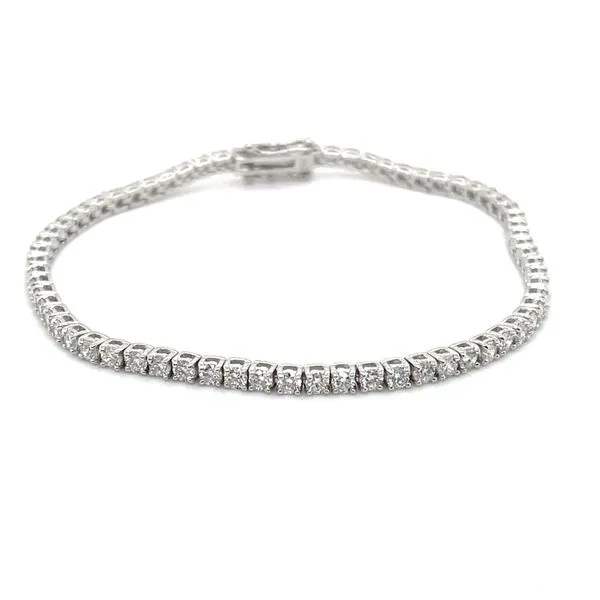 Lab Grown Diamond Bracelet Quenan's Fine Jewelers Georgetown, TX