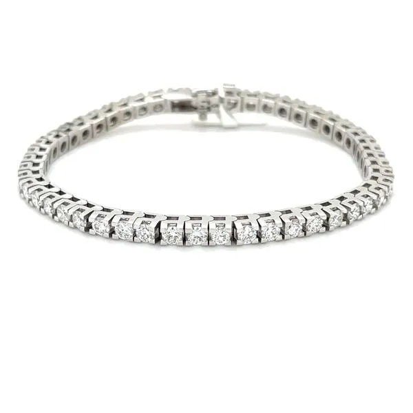 Lab Grown Diamond Bracelet Quenan's Fine Jewelers Georgetown, TX
