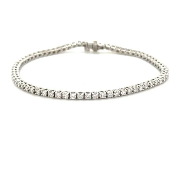 Lab Grown Diamond Bracelet Quenan's Fine Jewelers Georgetown, TX