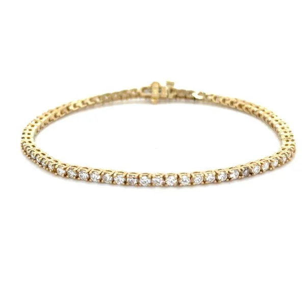 Lab Grown Diamond Bracelet Quenan's Fine Jewelers Georgetown, TX