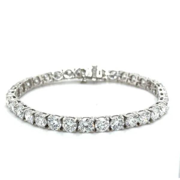 Lab Grown Diamond Bracelet Quenan's Fine Jewelers Georgetown, TX