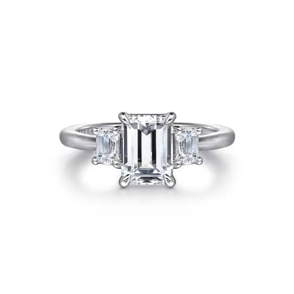 Engagement Ring Quest Fine Jewelers Fairfax, VA