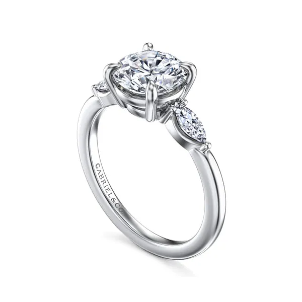 Engagement Ring Quest Fine Jewelers Fairfax, VA