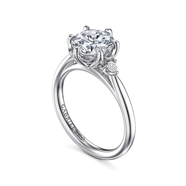Engagement Ring Image 3 Quest Fine Jewelers Fairfax, VA
