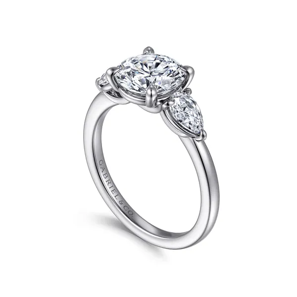 Engagement Ring Image 4 Quest Fine Jewelers Fairfax, VA